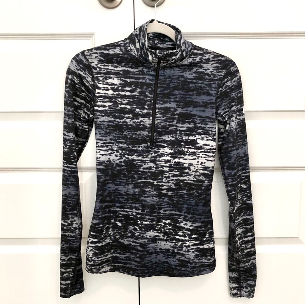 Nike Dry fit quarter zip top.